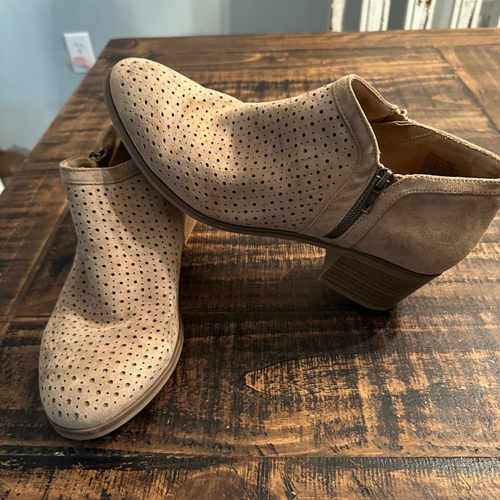 Sonoma women's booties 11